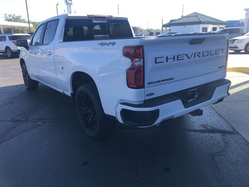 Used 2022 Chevrolet Silverado 1500 RST w/ Convenience Package II image 9