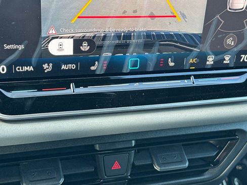 New 2026 Volkswagen Tiguan SE R-Line image 19