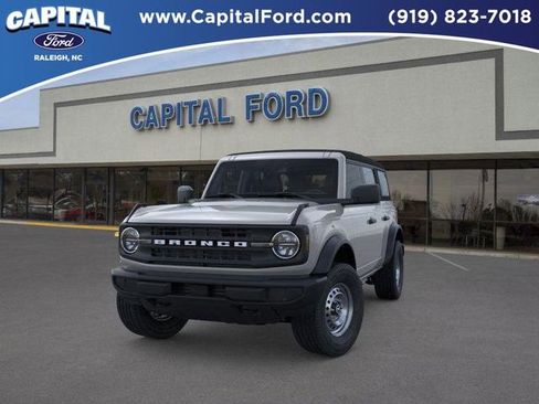 New 2026 Ford Bronco 4-Door image 2