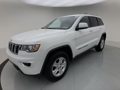 Used 2017 Jeep Grand Cherokee Laredo w/ Quick Order Package 23E