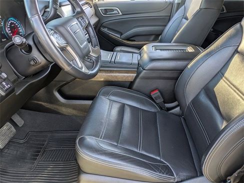 Used 2019 GMC Yukon Denali w/ Denali Ultimate Package image 22