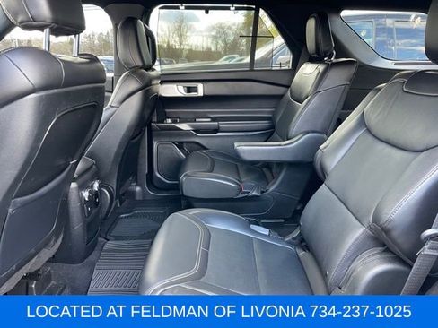 Used 2020 Ford Explorer ST w/ ST Street Pack image 9