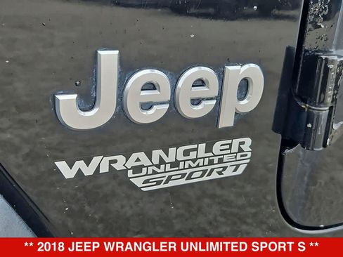 Used 2018 Jeep Wrangler Unlimited Sport S AWD/4WD image 12