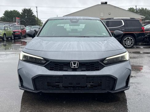 Used 2025 Honda Civic Sport image 27
