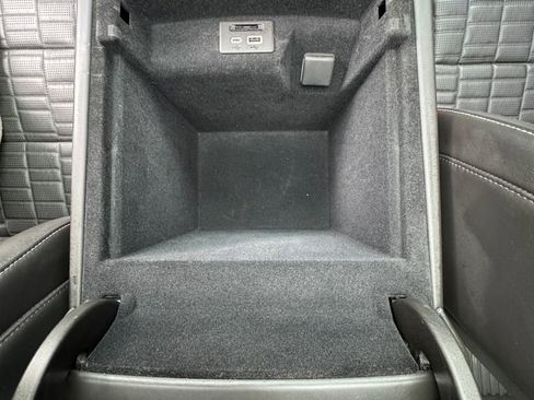 Used 2023 Cadillac Escalade V AWD/4WD image 27