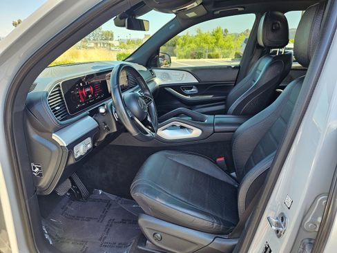 Used 2024 Mercedes-Benz GLE 450e 4MATIC image 17