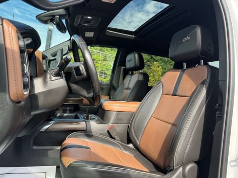 Used 2022 Chevrolet Silverado 2500 High Country w/ Z71 Off-Road Package image 28