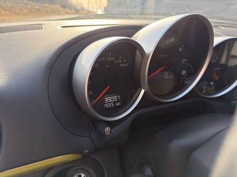 Used 2012 Porsche Cayman R image 20