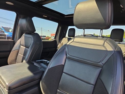 Used 2023 Ford F150 Raptor w/ Raptor Carbon Fibre Package AWD/4WD image 9