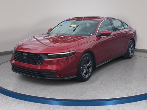 Used 2023 Honda Accord EX image 1