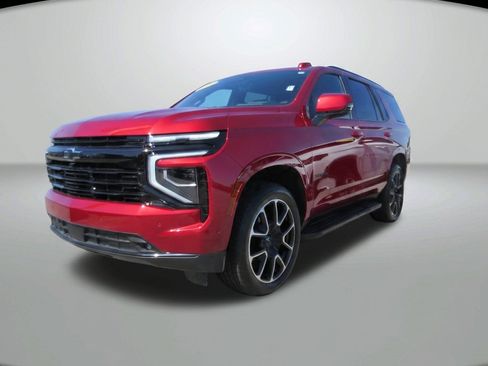 Used 2025 Chevrolet Tahoe RST w/ Advanced Technology Package AWD/4WD image 5