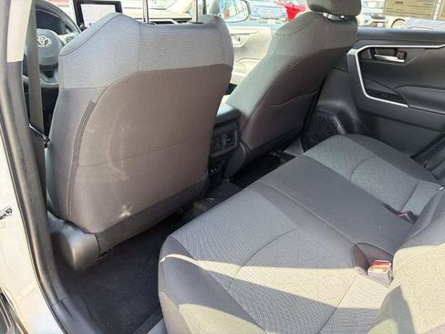 Used 2023 Toyota RAV4 XLE FWD image 11
