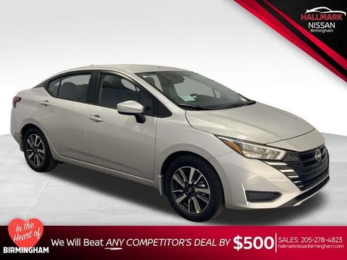 New 2025 Nissan Versa SV w/ Trunk Package image 1