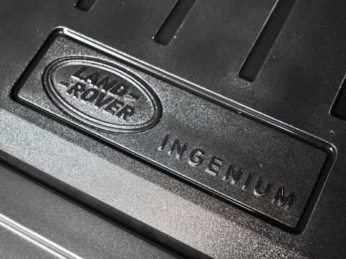 Used 2019 Land Rover Range Rover Evoque SE Premium image 48