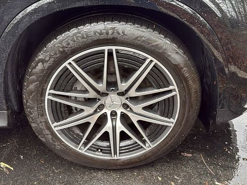 Certified 2025 Mercedes-Benz GLC 43 AMG 4MATIC Coupe image 9