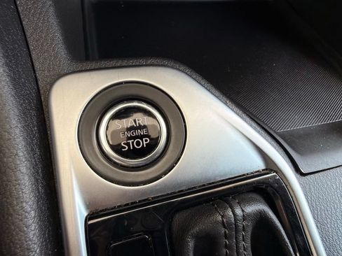 Used 2024 Nissan Sentra SV FWD image 26