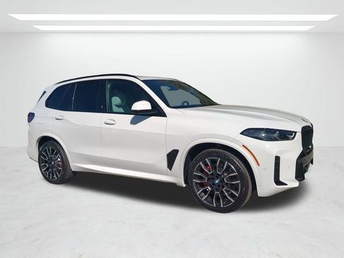 New 2026 BMW X5 xDrive40i w/ M Sport Package image 2