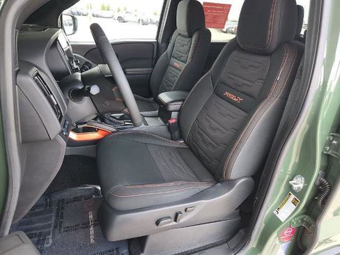 Certified 2025 Nissan Frontier Pro-X RWD image 12