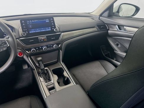 Certified 2021 Honda Accord LX image 22