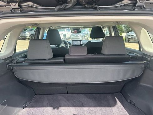 Used 2024 Toyota RAV4 XLE w/ Convenience Package FWD image 8