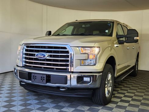 Used 2017 Ford F150 XLT w/ Equipment Group 302A Luxury AWD/4WD image 2