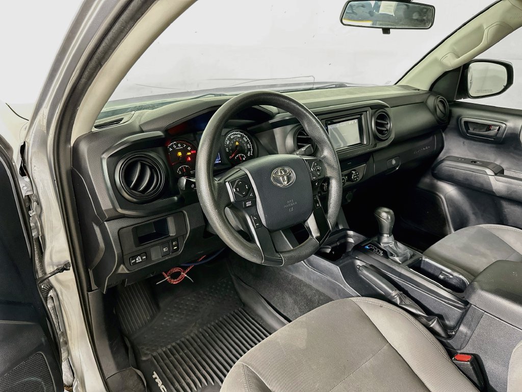 Used 2019 Toyota Tacoma SR w/ SR Convenience Package RWD image 10