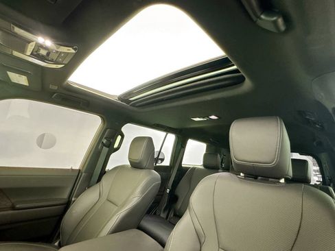 Used 2025 Lexus GX 550 w/ Cold Area Package AWD/4WD image 21
