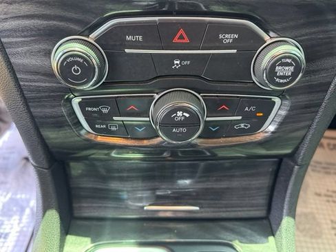 Used 2022 Chrysler 300 Touring w/ Sport Appearance Package RWD image 16