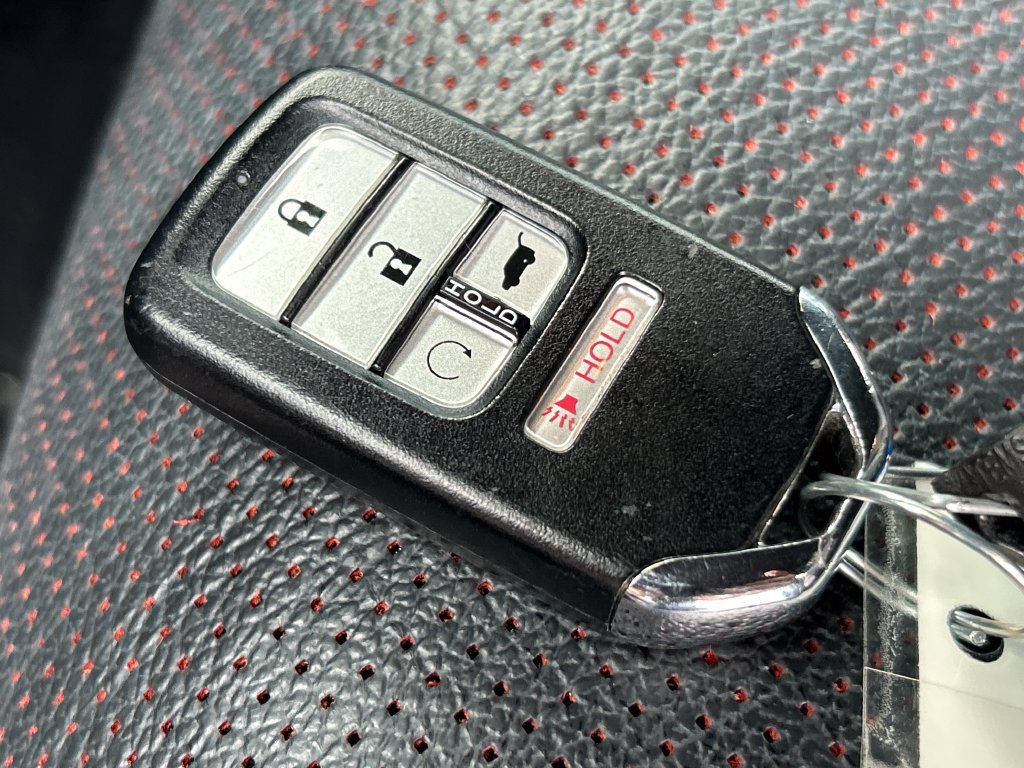 Used 2024 Honda Passport Black Edition image 32