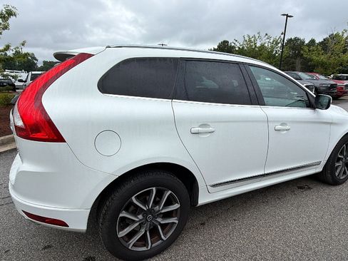 Used 2016 Volvo XC60 T5 Premier AWD/4WD image 8