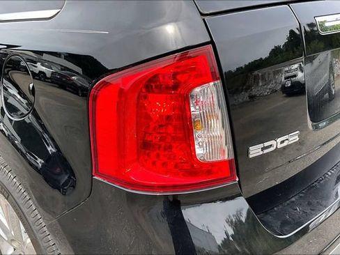 Used 2012 Ford Edge Limited AWD/4WD image 32
