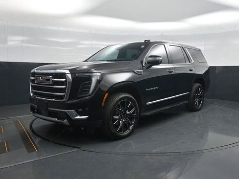 Used 2025 GMC Yukon Elevation w/ LPO, Floor Liner Package RWD image 3