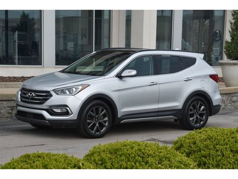 Used 2017 Hyundai Santa Fe Sport w/ 2.0T Ultimate Tech Package 05 image 8