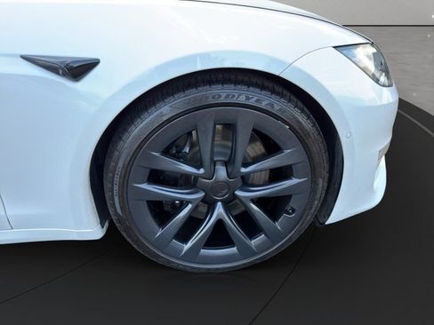 Used 2022 Tesla Model S AWD/4WD image 24