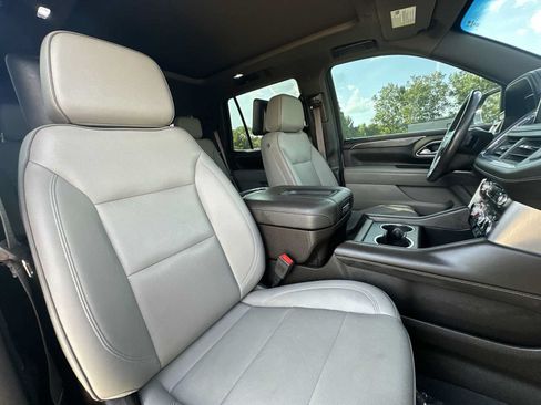 Used 2022 GMC Yukon SLT w/ SLT Premium Package AWD/4WD image 24