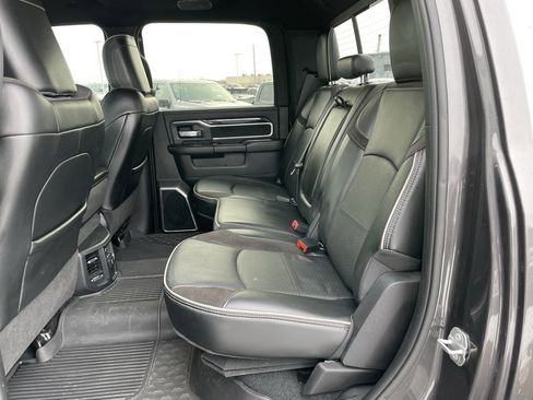 Used 2023 RAM 2500 Laramie w/ Night Edition image 9