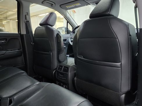 Used 2019 Honda Pilot EX-L image 19