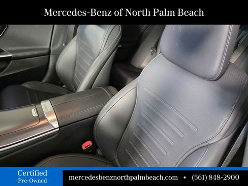 Used 2024 Mercedes-Benz C 300 Sedan image 11