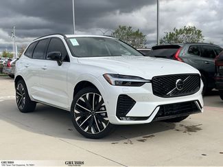 New 2026 Volvo XC60 B5 Ultra w/ Protection Package Premier video 1