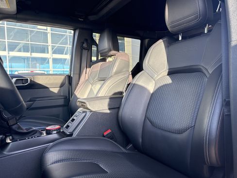Used 2023 Ford Bronco Raptor image 12