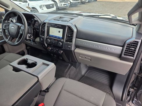 Certified 2022 Ford F250 XLT w/ XLT Value Package AWD/4WD image 25