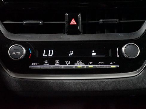 Certified 2024 Toyota Corolla LE FWD image 20