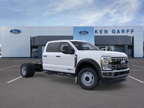 New 2026 Ford F550 4x4 Crew Cab Super Duty w/ XL Chrome Package image 9