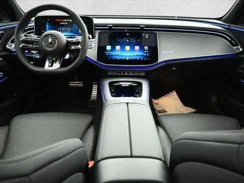 New 2026 Mercedes-Benz E 53 AMG e 4MATIC Sedan image 21