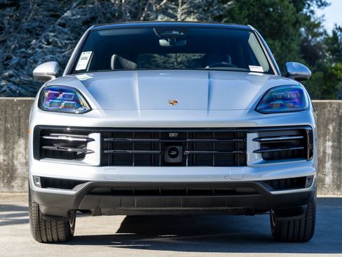 New 2026 Porsche Cayenne Coupe AWD/4WD image 8