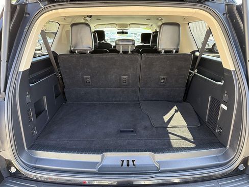 Used 2024 Ford Expedition Max XLT RWD image 25