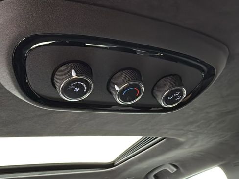 Used 2022 Dodge Durango Citadel image 32