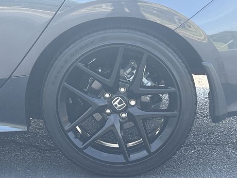 Used 2025 Honda Civic Sport image 35