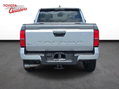 Used 2025 Toyota Tacoma SR5 RWD image 6