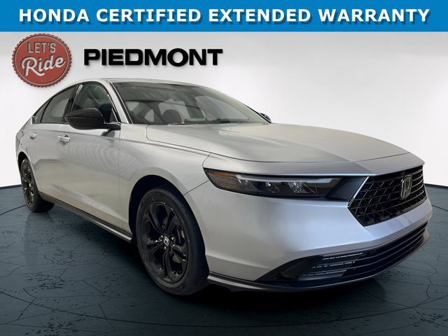Used 2025 Honda Accord SE image 1